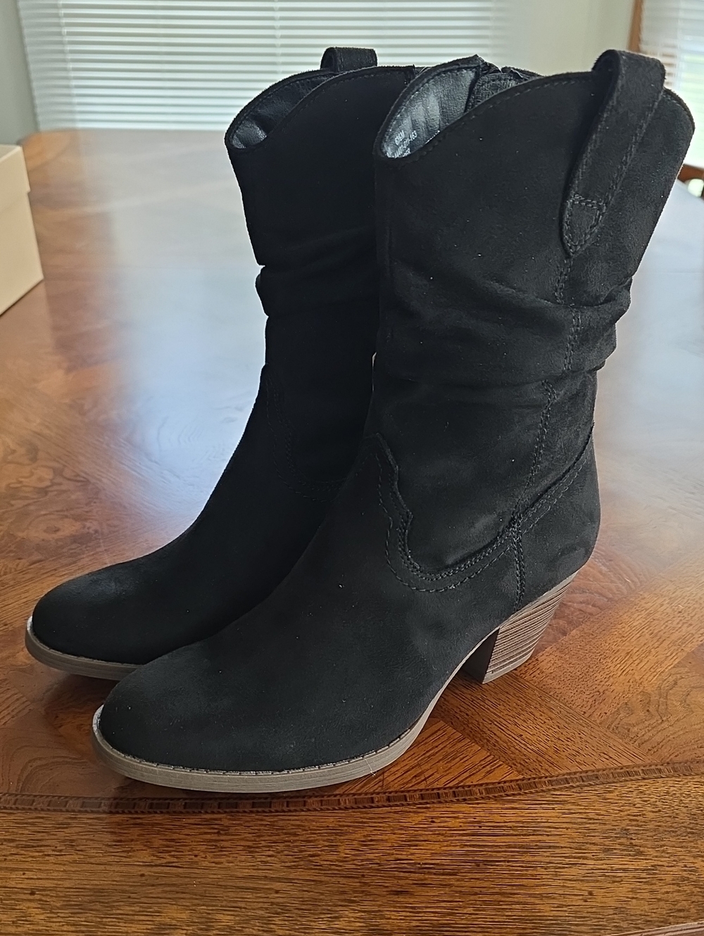Frye and Co. Talvi Faux-Suede Stacked Heel Slouch Boots Black Size 6.5M - NEW